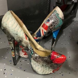 Size 9 multi color heels great for the 4th of July